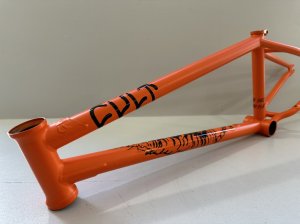 画像1: *Cult Tom Russel Frame [20.75"TT] Burnt Orange (1)