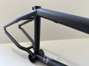 画像4: Volume Bermuda V2 Frame [20.75"TT] Flat Black (4)