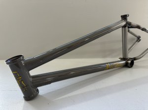 画像1: *Fit Mixtape V2 Frame [20.75"TT] Grey Raw Fade (1)