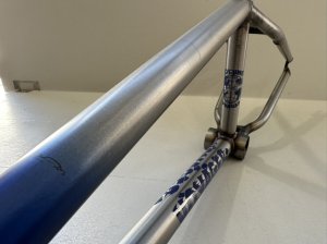 画像5: Volume Voyager V2 Frame [20.75"TT] Flat Blue/Raw (5)