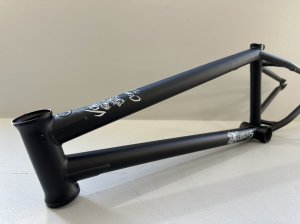 画像1: *[Volume Cerberus Frame [20.8"TT] Flat Black (1)