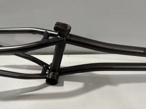 画像5: *Nous Verse Frame [18.4"TT] Trans Black (5)