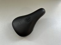 画像1: Federal Debossed Logo Seat