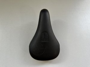 画像2: *Federal Debossed Logo Seat (2)