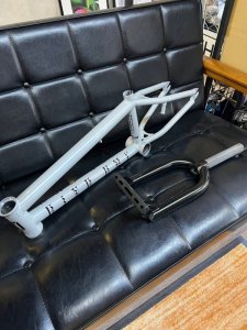 画像2: *[KIDS] Kink 16" Carve Frame/Fork Set [16"Wheel] Digital White (2)
