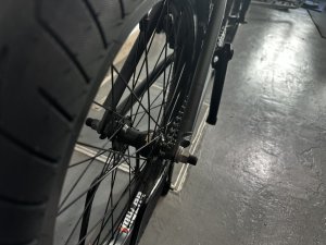 画像4: 2023 Kink Whip [20.5"TT] Matt Moss Black (4)