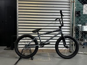 画像1: 2023 Kink Launch [20.25"TT] Gloss Galaxy Silver (1)