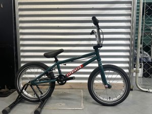 画像1: [KIDS] 2026 FIT Misfit 16 [16"Wheel] Petrol Blue (1)