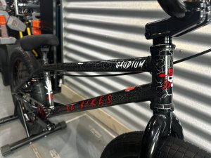 画像2: SE Gaudium [21"TT] Tectonic Black (2)