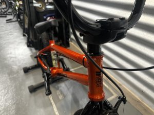 画像3: [KIDS] 2025 Haro Downtown 16 [16"Wheel] Gloss Orange Copper (3)