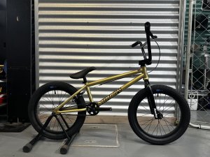 画像1: [KIDS] Sunday Primer 18 [18"Wheel] Metallic Gold (1)