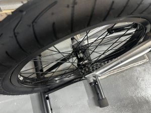 画像2: Kink Whip [20.5"TT] Frost Silver (2)