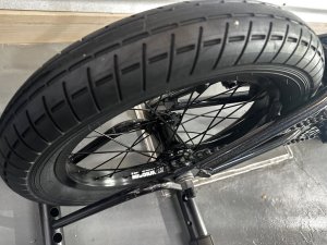 画像5: [KIDS] Kink Carve 16 [16"Wheel] Digital Grey (5)