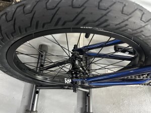 画像5: Subrosa Tiro [20.75"TT] Midnight Blue (5)