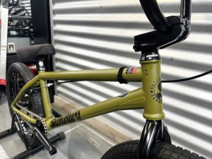 画像2: Sunday Wavelength [21"TT] Matt Army Green (2)