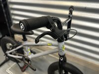 画像1: [KIDS] Motelworks Pal [12"Wheel] Gloss Grey