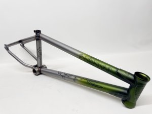 画像3: Subrosa Rose Frame [20.3"TT] Trans Green Fade (3)