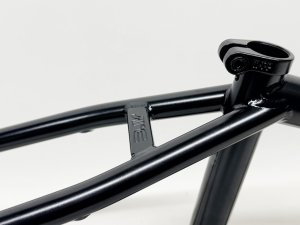 画像4: WeThePeople ARC Frame [20.5"TT] Black (4)