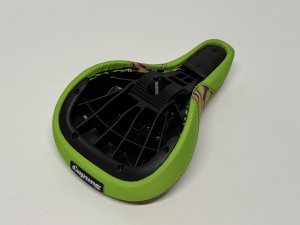 画像2: Sunday Lava Flames Pivotal Seat (2)