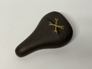画像1: *Odyssey Wrenches Tripod Seat (1)