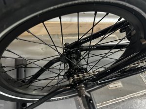 画像3: [KIDS] 2026 FIT Misfit 18 [18"Wheel] Gloss Black (3)