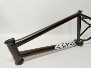 画像1: Stranger Yumi V2 Frame [20.6"TT] Matt Brown (1)