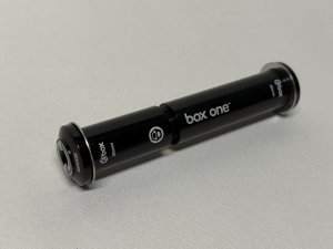 画像1: Box One Oversized 20mm Adjustable Axle (1)