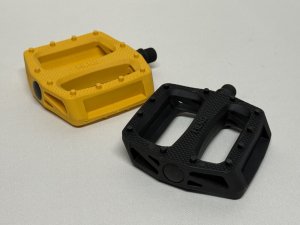画像1: Fiend Reynolds Pedal (1)