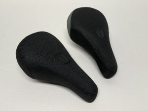 画像1: Fiend Process Pivotal Seat (1)