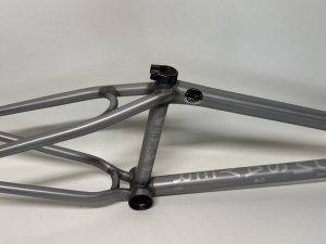 画像3: WeThePeople Doomsayer Frame [20.5"TT] Matt Translucent Grey (3)