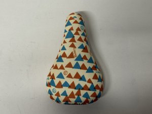 画像2: Cinema Geo Stealth Pivotal Seat (2)