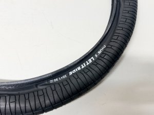 画像1: Nous “Let It Ride” Tire [20"] (1)