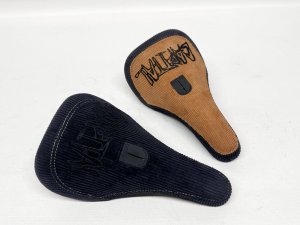画像1: Capital BMX OG Cushion V2 Pivotal Seat [SLIM] (1)