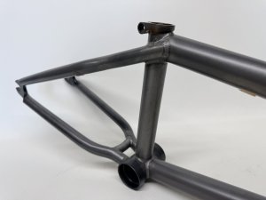 画像4: [KIDS] Cult 18" Hawk Frame [18"Wheel] Matt Phosphate Raw Clear (4)