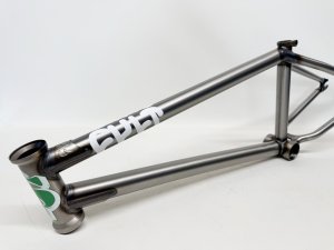 画像1: Cult 2Short IC Frame [20"TT] Matt Clear Raw (1)
