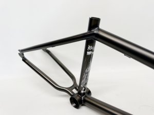 画像4: Cult Biggie Frame/QR [20.5"TT] Matt Trans Black (4)