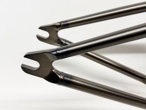 画像6: Cult Biggie Frame/QR [20.5"TT] Matt Trans Black (6)
