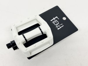 画像1: Fiend Reynolds Pedal (1)