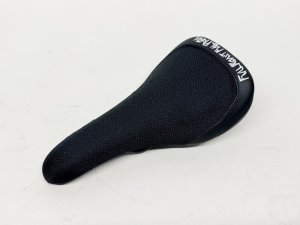 画像1: Volume Paul Thoelen Full Roast Rail Seat (1)