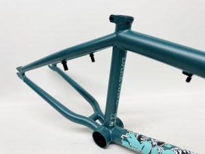 画像4: Sunday Darkwave Frame [20.75"TT] Matt Pine Green (4)