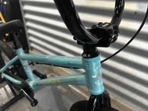 画像2: [KIDS] Colony Horizon [16"Wheel] Clear Teal (2)