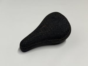 画像1: Cult x Vans Slip-On Padded Seat [Snake Skin] (1)