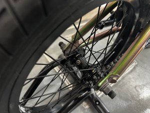 画像3: [KIDS] 2026 Kink Carve 16 [16"Wheel] Patina Green (3)