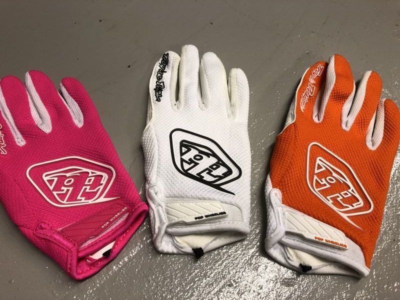 youth football gloves for sale