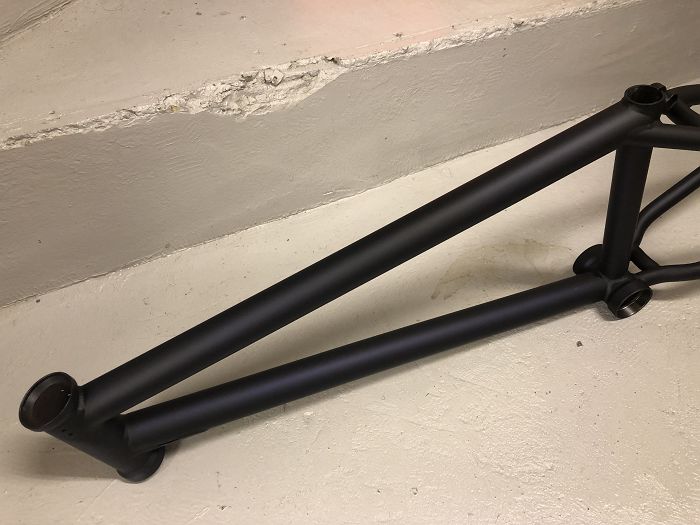 fiend varanyak v2 frame