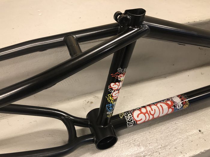 subrosa simo frame
