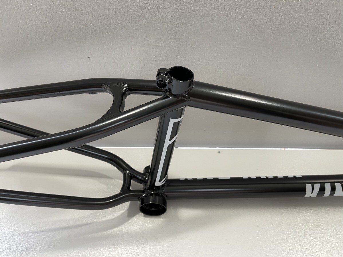 WEB限定カラー有 KINK BMX フレーム TT20.5 定価58000円 | irai.co.id