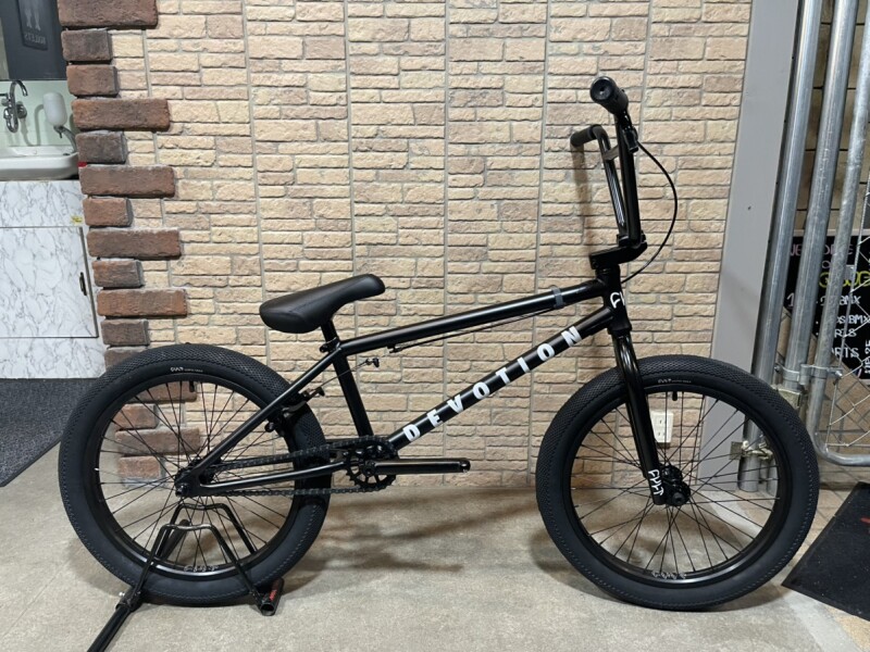 2022 Cult Devotion Bike [21