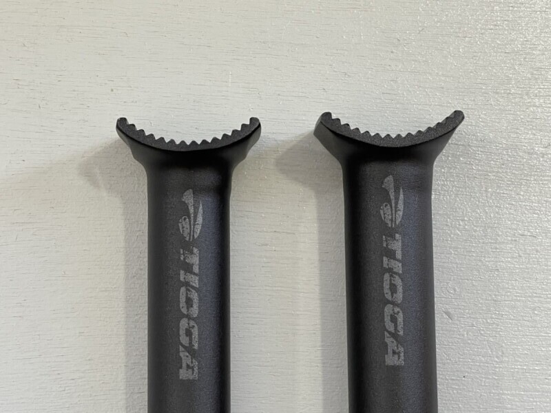 タイヤ専門店ホットロードタイヤ2号店FMトランスミッター フルバンド USBポート 充電 カシムラ DC12V 2.4A φ3.5イヤホン端子 3極  kashimura:KD-191 24V車対応