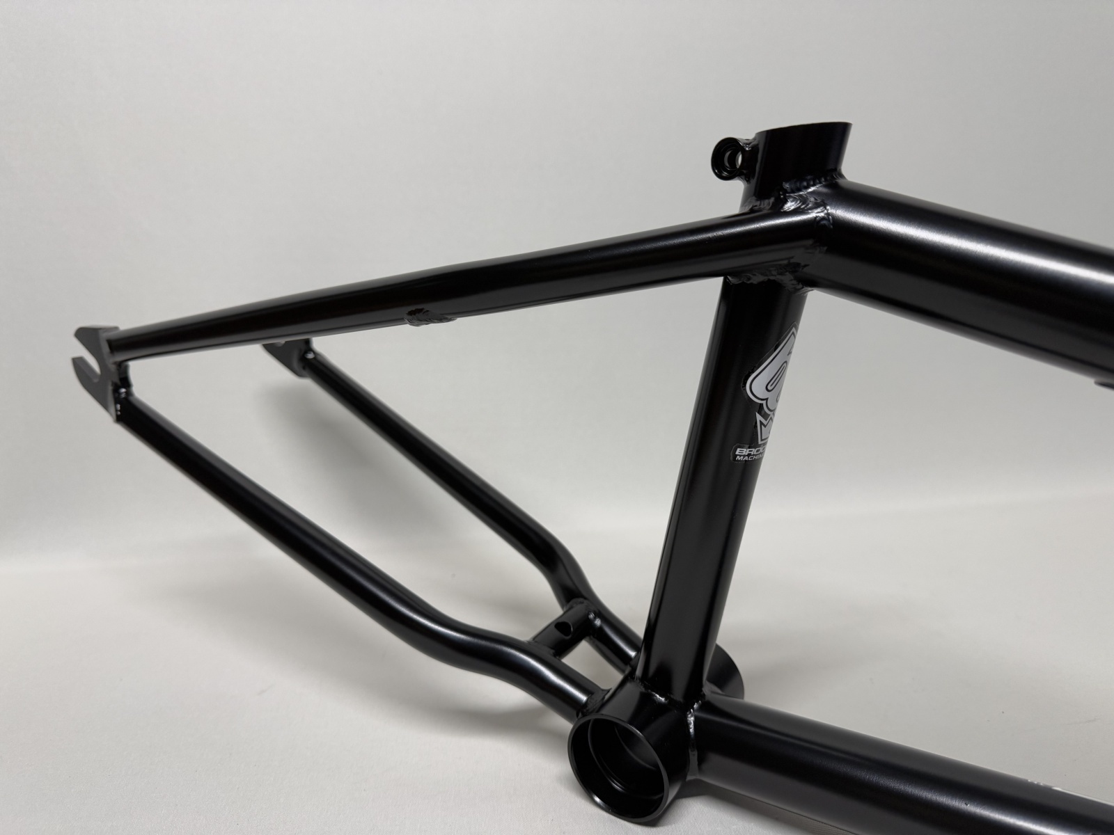 新品未使用 BROOKLYN MACHINE WORKS BLACK 55mm Brooklyn Machine Works Street Frame [20.8